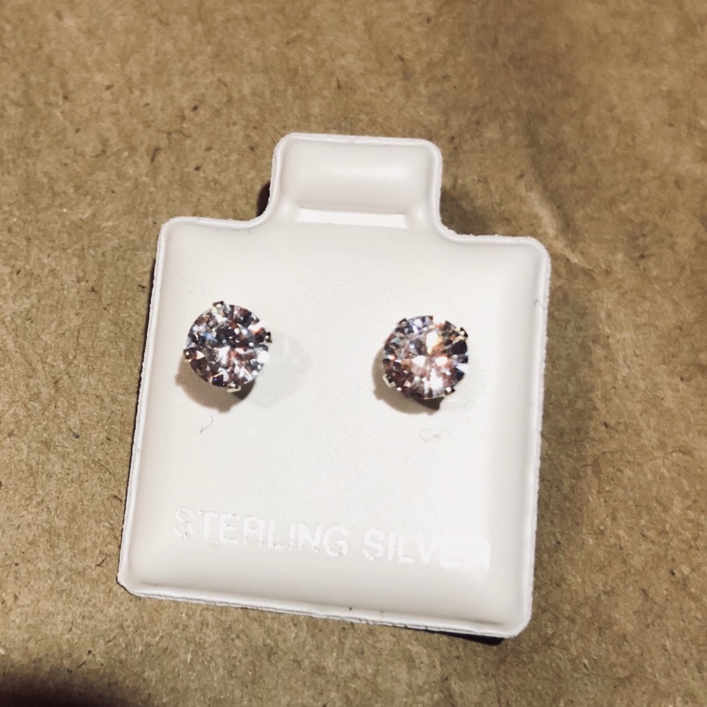 Sterling Silver 925 studs earrings
